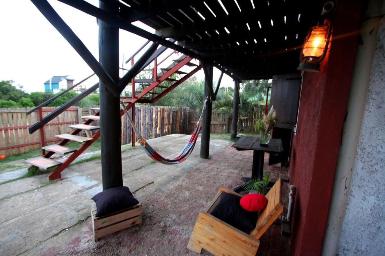 Casa De Huespedes Amigos Del Diablo Hotel Punta Del Diablo Luaran gambar